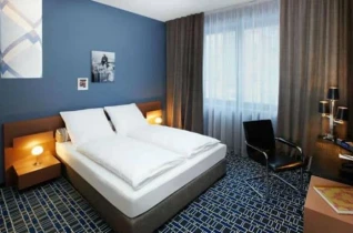Hotel 25 Horas A Viagem