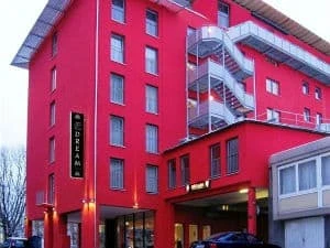 Grand Hotel Dream Frankfurt