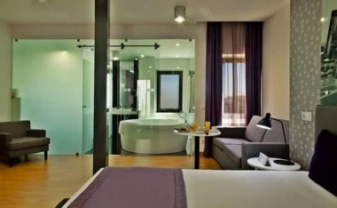 America Diamonds Hotel