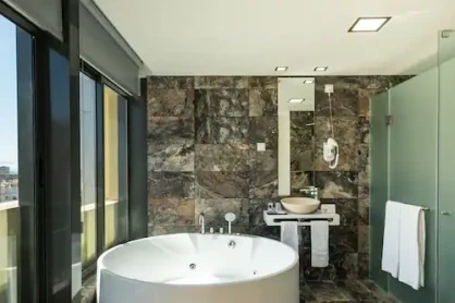 America Diamonds Hotel