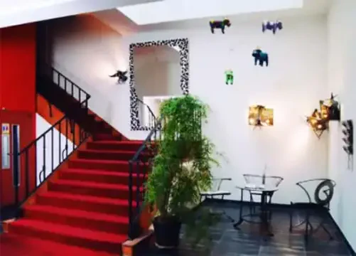 فندق ليونيك