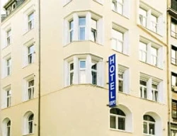 Expo Hotel