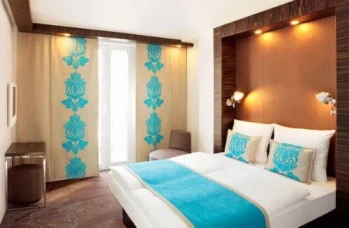 Motel One Hamburg-Alster