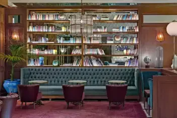 H10 Villa De La Reina