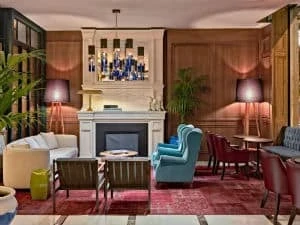 H10 Villa De La Reina