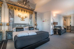 Teatro Bed & Breakfast