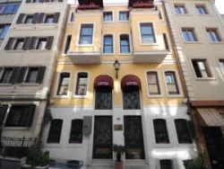Ottopera Hotel