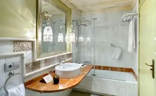 Sacristia de Santa Ana