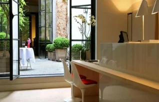 Hotel Julien