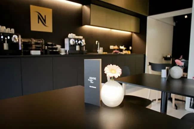 B&B Yellow Submarine