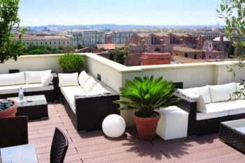 The Independent Hotel