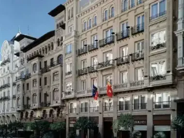 카탈로니아 그란 비아 마드리드