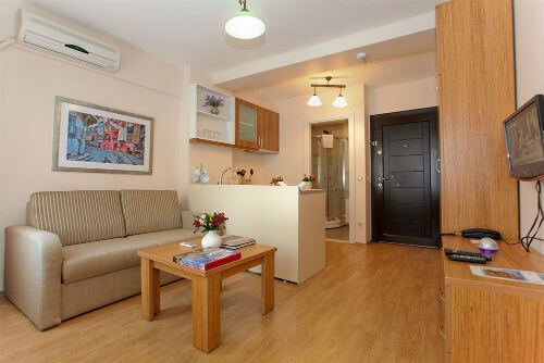 Three Apples Apart Hotel