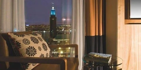 Radisson Blu Waterfront Hotel