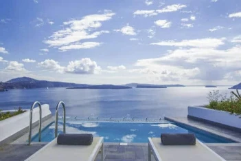 Santorini Secret Suites & Spa