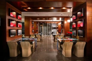 Olivia Plaza Hotel