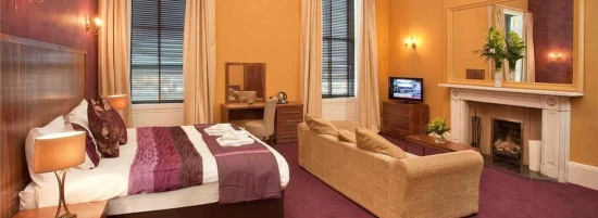 Ballantrae Hotel