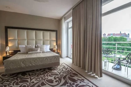 Queen Boutique Hotel