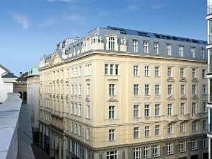 Steigenberger Hotel Herrenhof