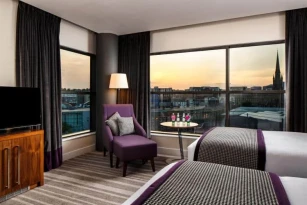 Crowne Plaza Newcastle - Bairro Stephenson