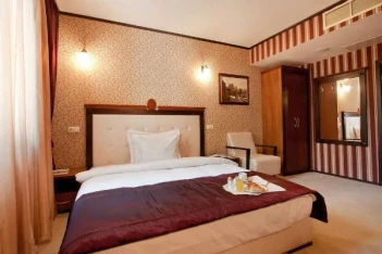 Best Western Plus Bristol Hotel