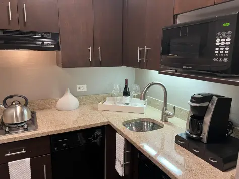 Best Western Plus Hawthorne Terrace Hotel