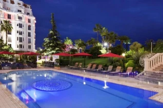 Hotel Majestic Barrière