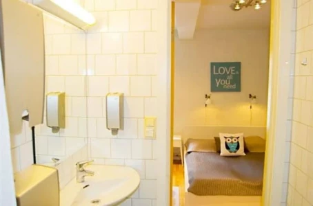 Marken Guesthouse