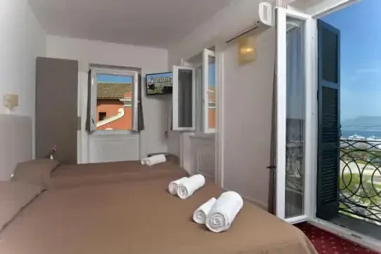 Konstantinoupolis Hotel