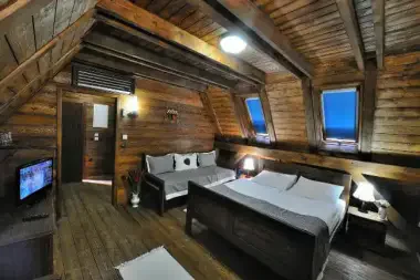 Ethno Houses Plitvica Selo