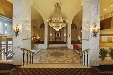 Miami Beach Resort & Spa