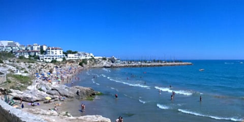 Playa de las Balmins - mieszana plaża dla nudystów