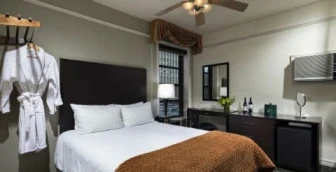 The Willows Hotel Chicago