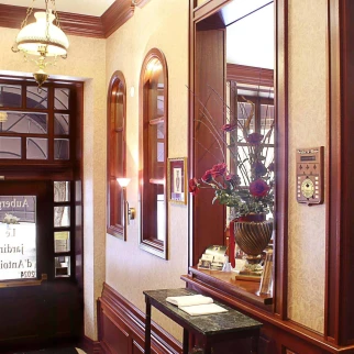 Auberge Le Jardin d'Antoine montreal