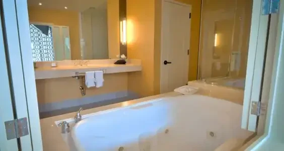 Hilton San Diego Gaslamp Quarter