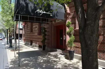 Alexander Inn Hotel Philadelphia Pennsylvania