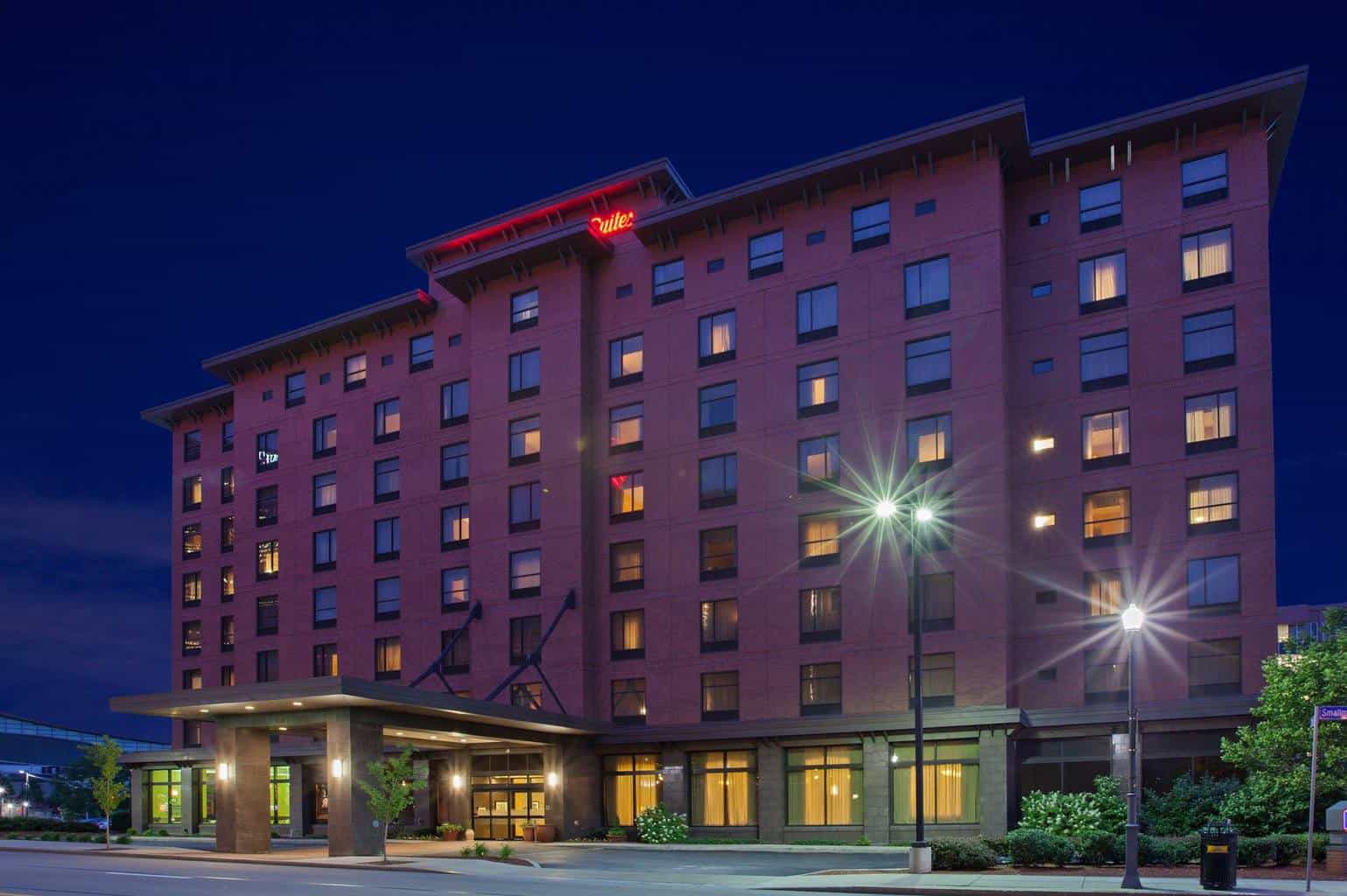 Hampton Inn and Suites Hotel Pittsburgh Pennsylvania