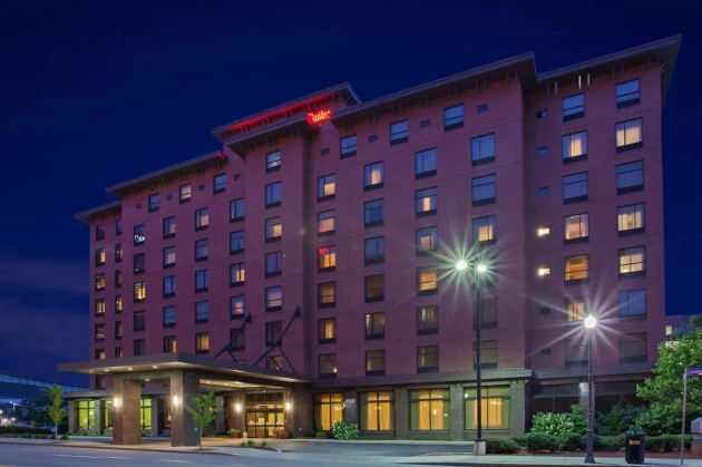 Hampton Inn and Suites Hotel Pittsburgh Pennsylvania
