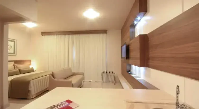 Le Premier Suites