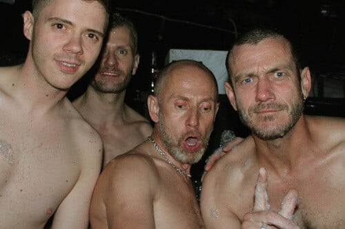 裸露裸体舞蹈俱乐部同性恋邮轮俱乐部在伦敦