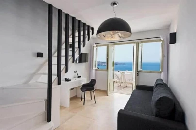 Azzurro Suites