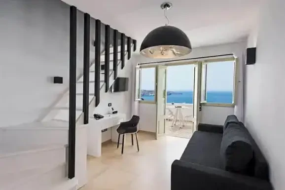 Azzurro Suites