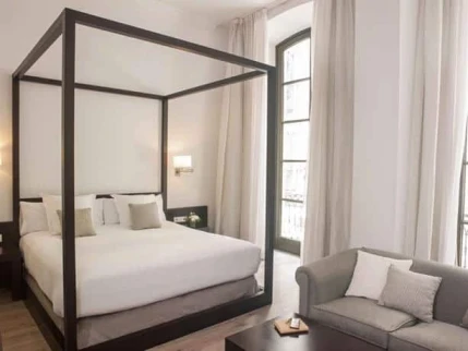 Hotel Molina Lario