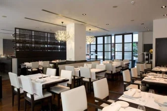 Hotel Molina Lario