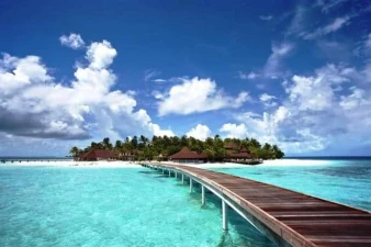 Diamonds Thudufushi