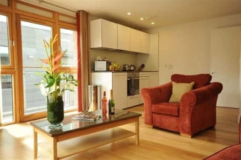 PREMIER SUITES PLUS Bristol Cabot