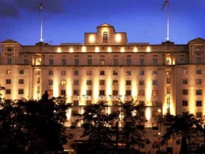 The Queens - QHotels