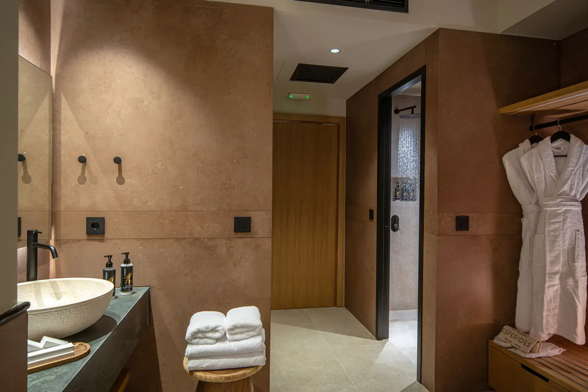 Signature Adults Only Complex