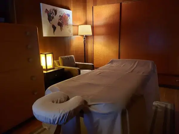 Massage by Tom