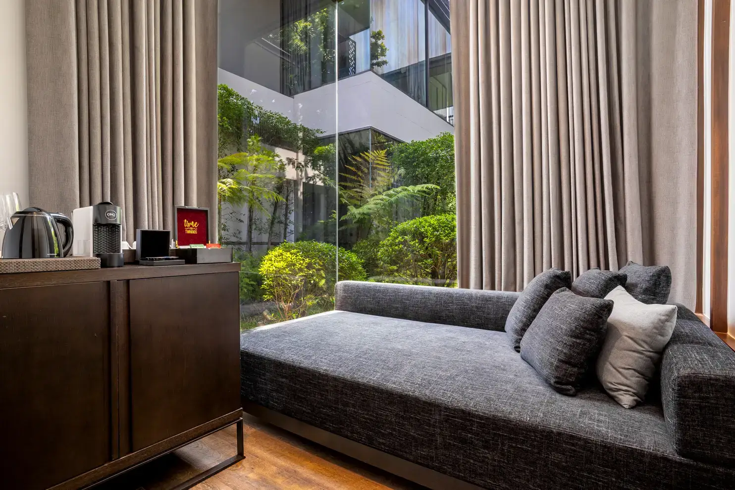 Villa Deva Resort & Hotel Bangkok